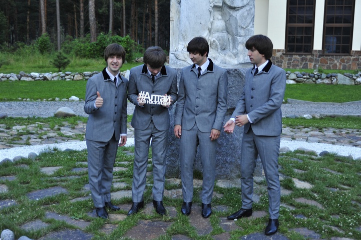 Dist Photo 1