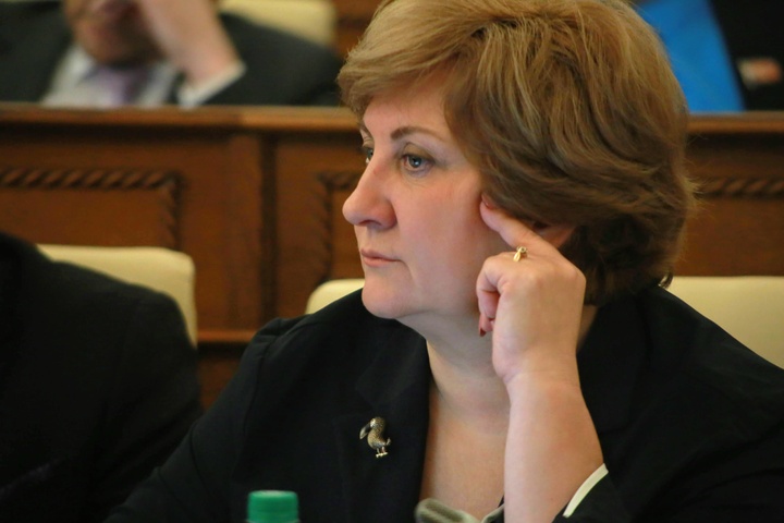 Dist Photo 1