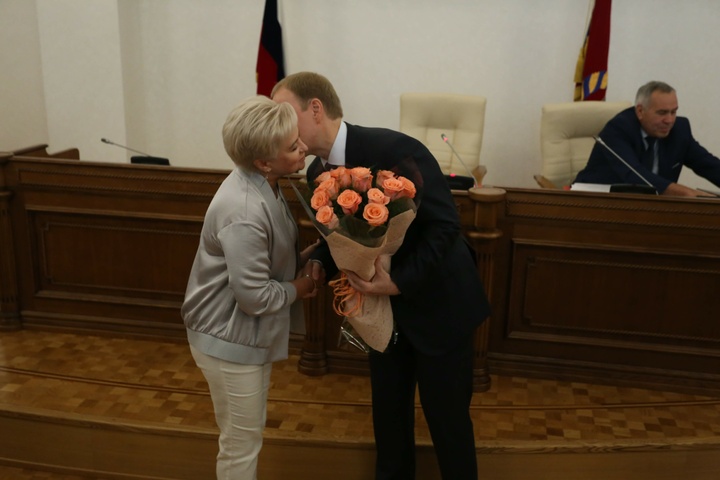 Dist Photo 1