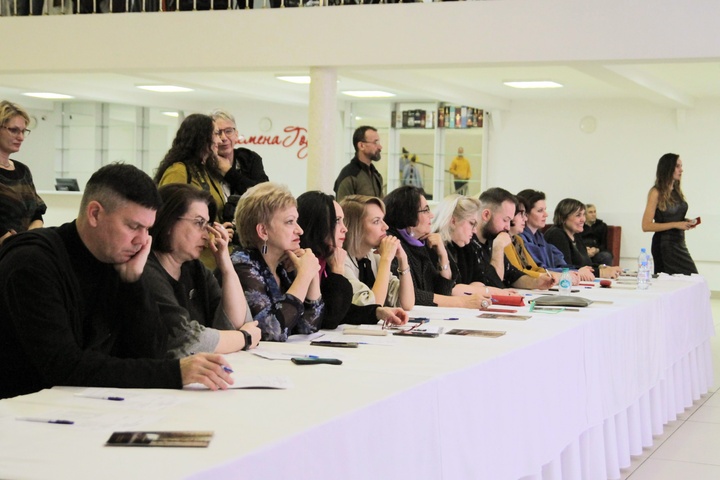 Dist Photo 1