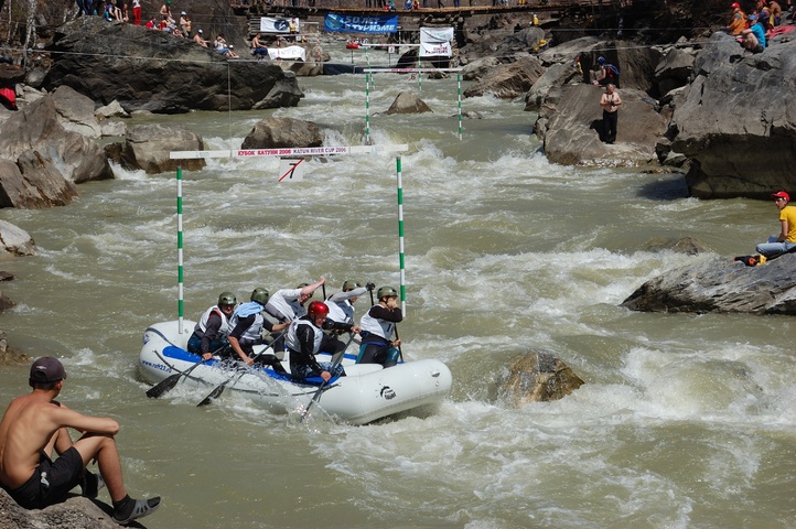 Dist Photo 1