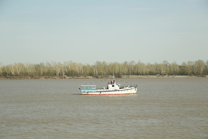 Dist Photo 1
