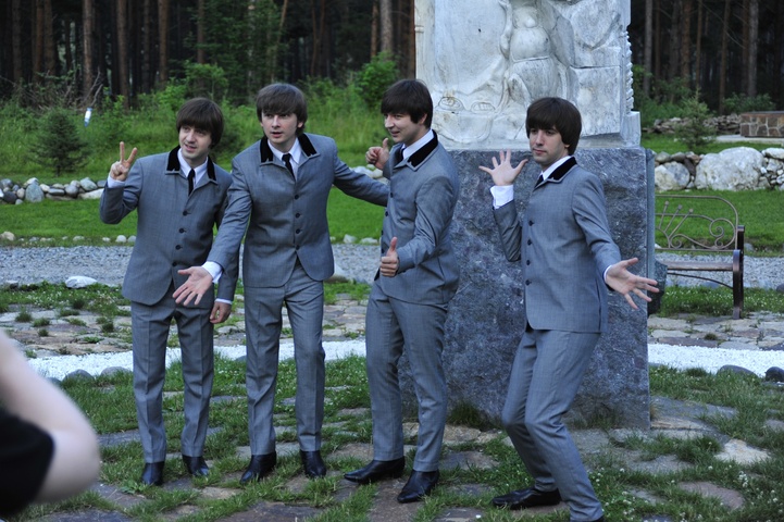 Dist Photo 1