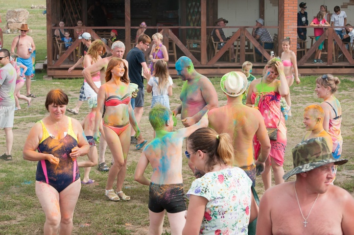 Dist Photo 1