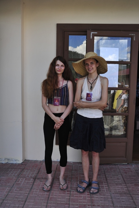 Dist Photo 1