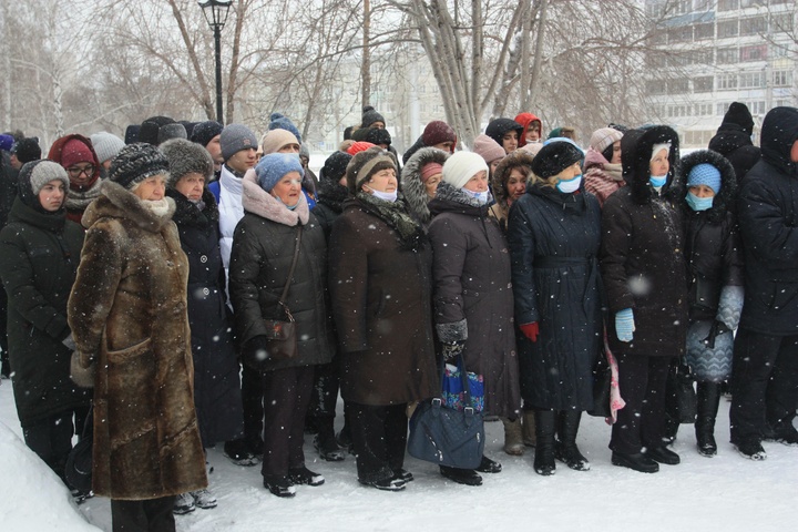 Dist Photo 1