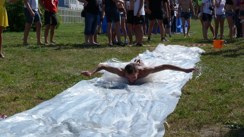 Dist Photo 1
