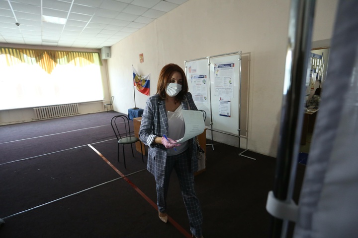 Dist Photo 1