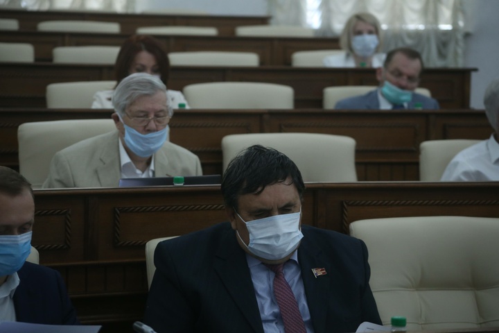 Dist Photo 1